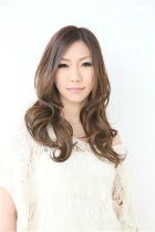 信秋　芽衣子さん１